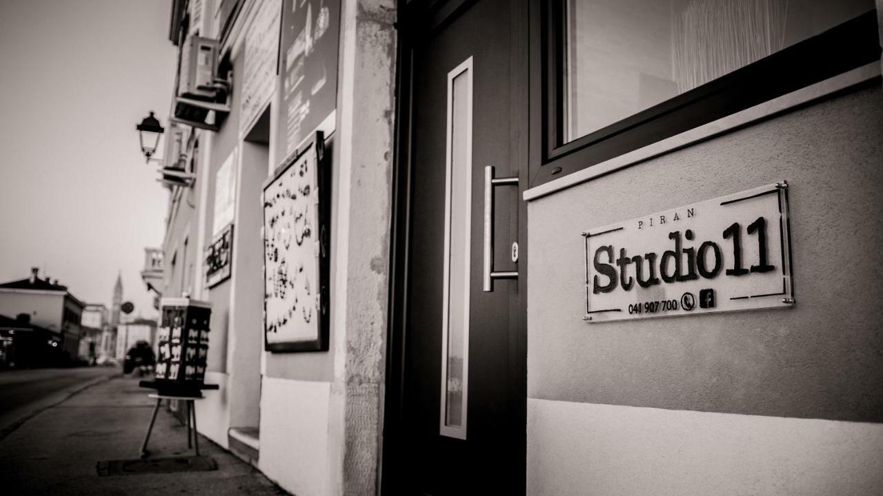 Studio 11